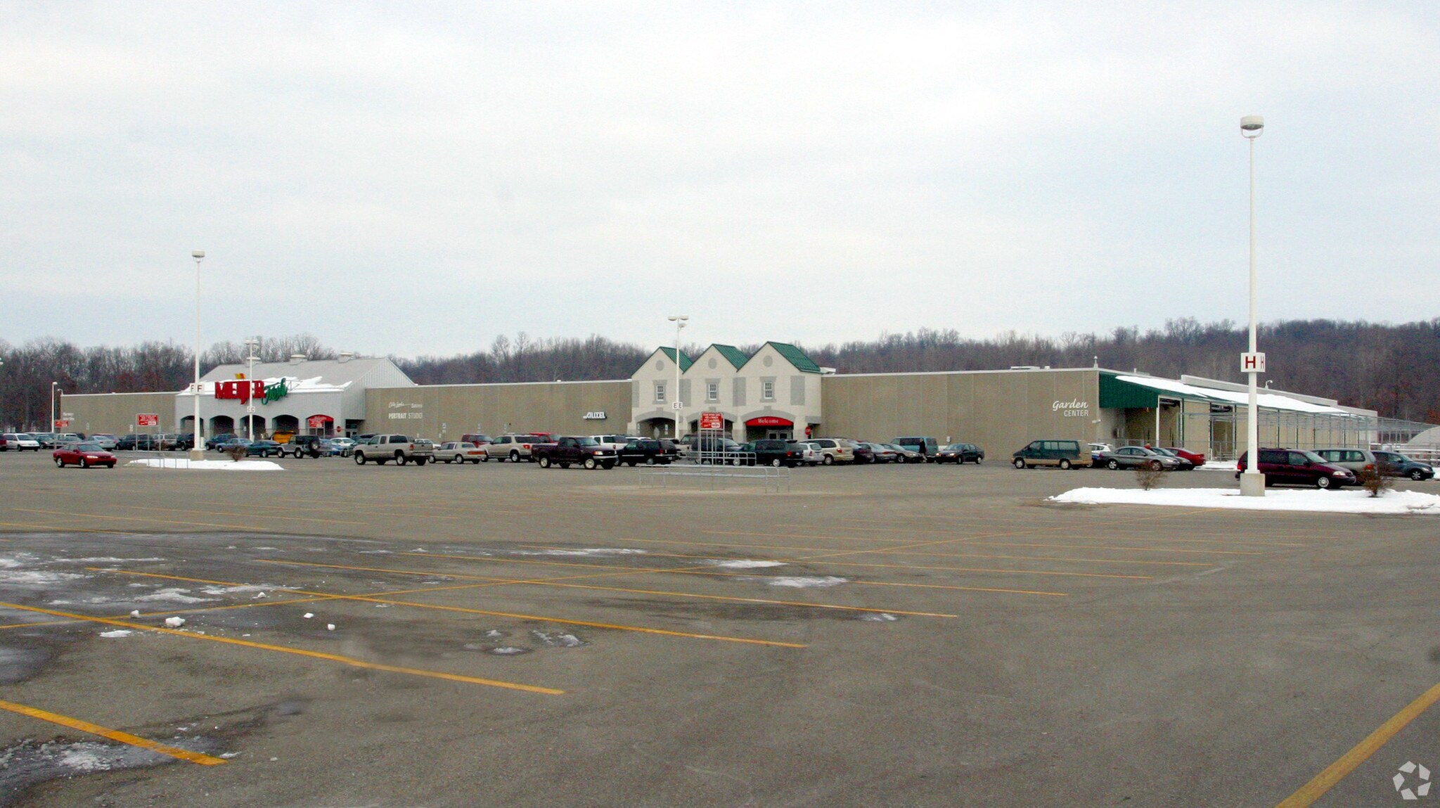 11901 E Fulton St, Lowell, MI for Rent