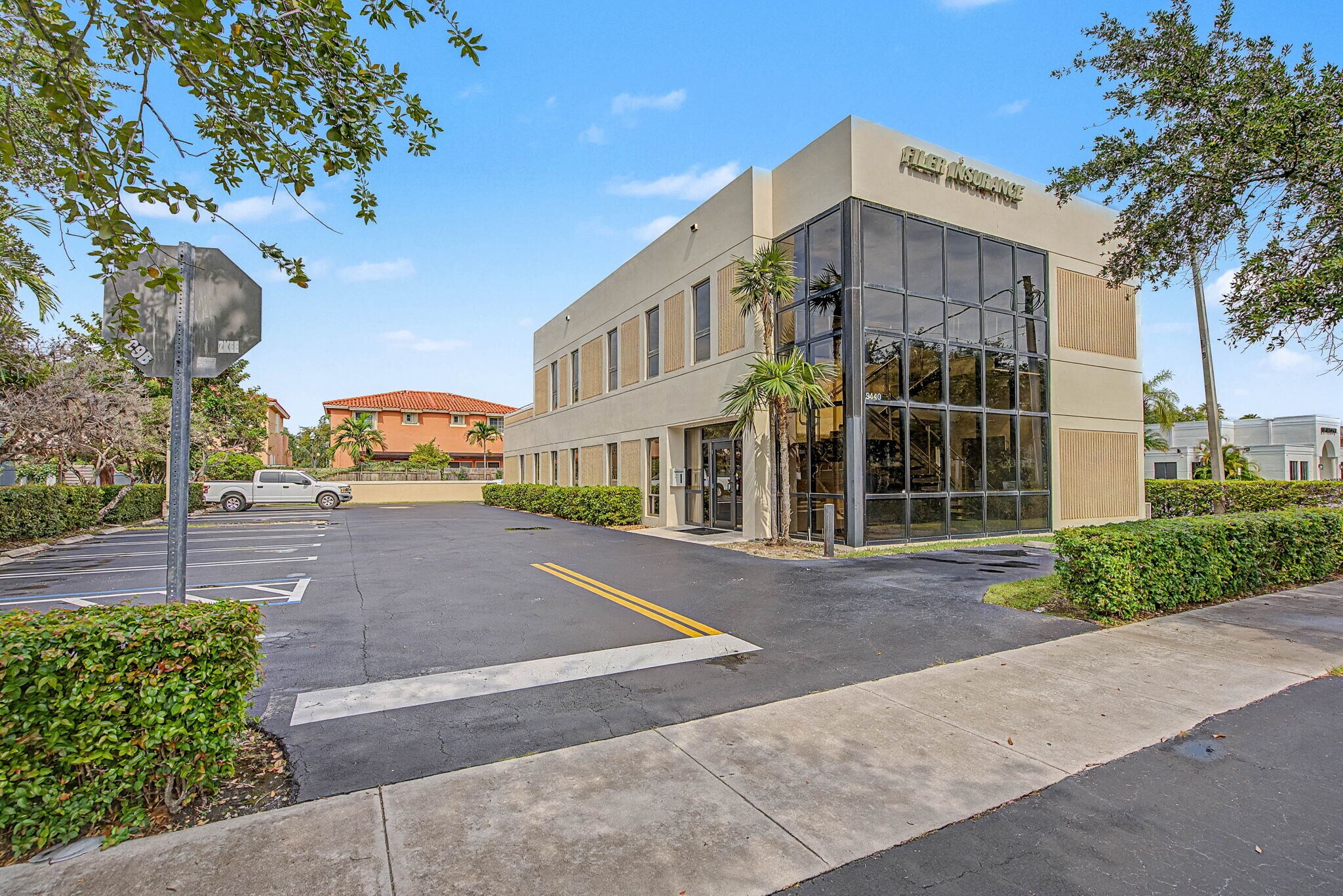 9440 SW 77th Ave, Miami, FL for Sale