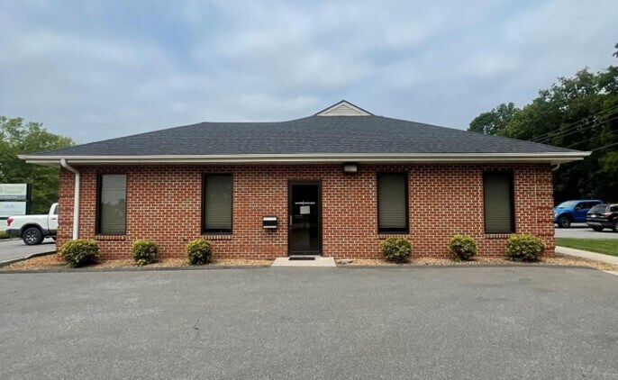 2003 Graves Mill Rd, Forest, VA for Rent