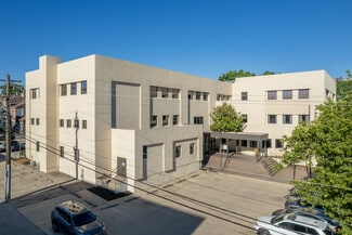 Covington, KY Office - 525 W 5th St