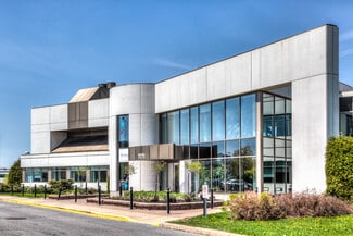 Saint-Laurent, QC Office/Medical - 7171 Rue Frederick-Banting Saint-Laurent, QC Office/Medical - 7171 Rue Frederick-Banting