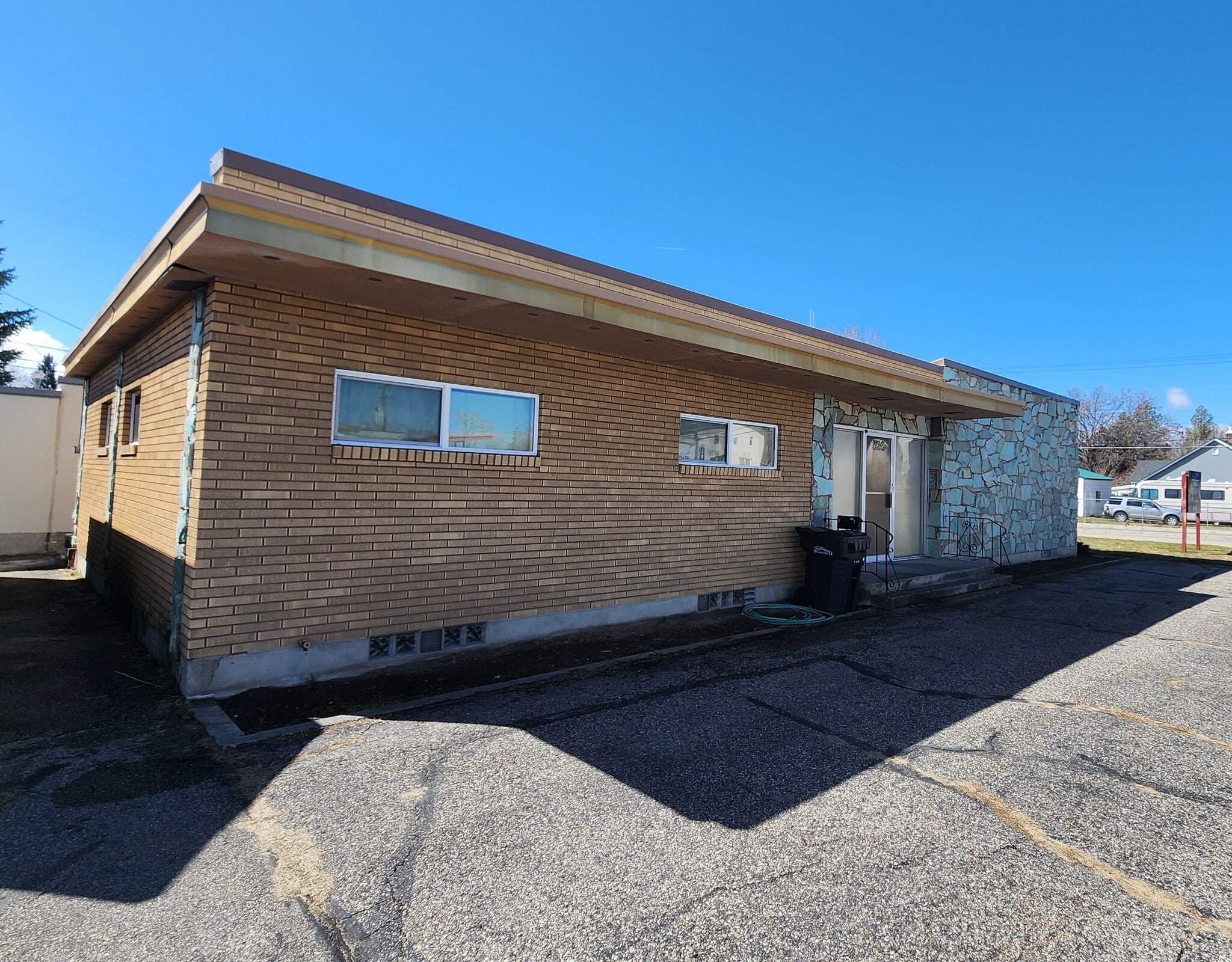 520 3rd St, Idaho Falls, ID for Sale