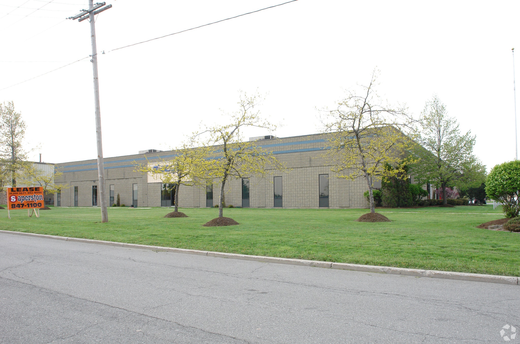 55 Oriskany Dr, Tonawanda, NY for Rent