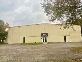 Tampa, FL Flex - 2415 N Albany Ave