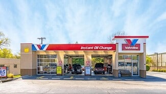 Columbia City, IN Restaurant - 309 W Plaza Dr