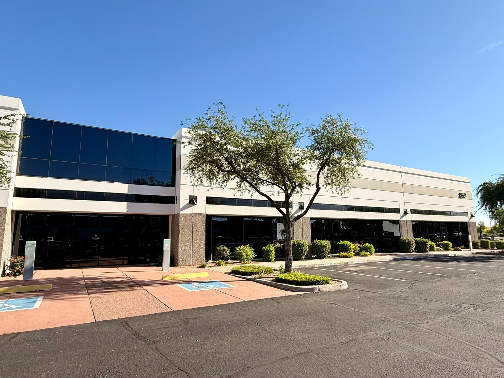 2552 W Erie Dr, Tempe, AZ for Rent