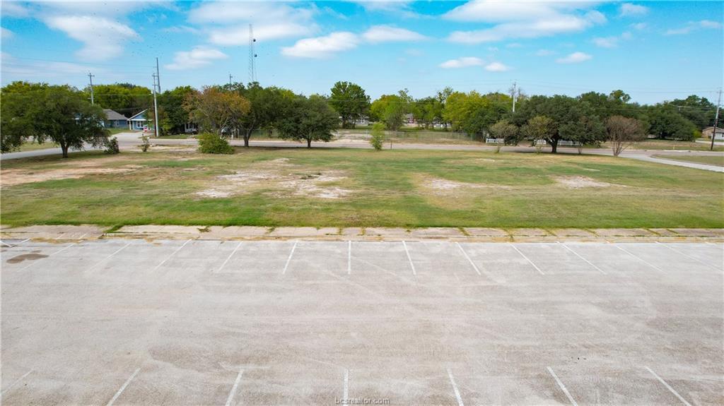 511 W Carson St, Bryan, TX for Sale