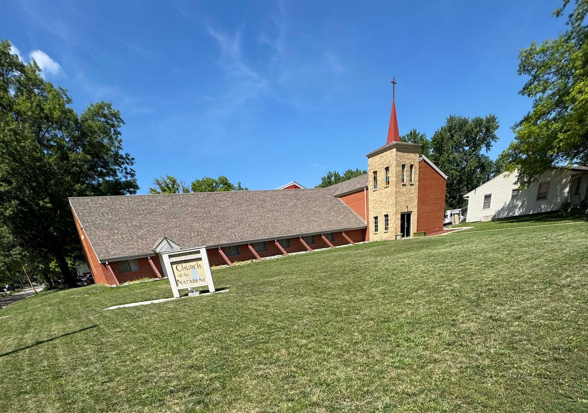 1600 Sara Rd, Beatrice, NE for Sale
