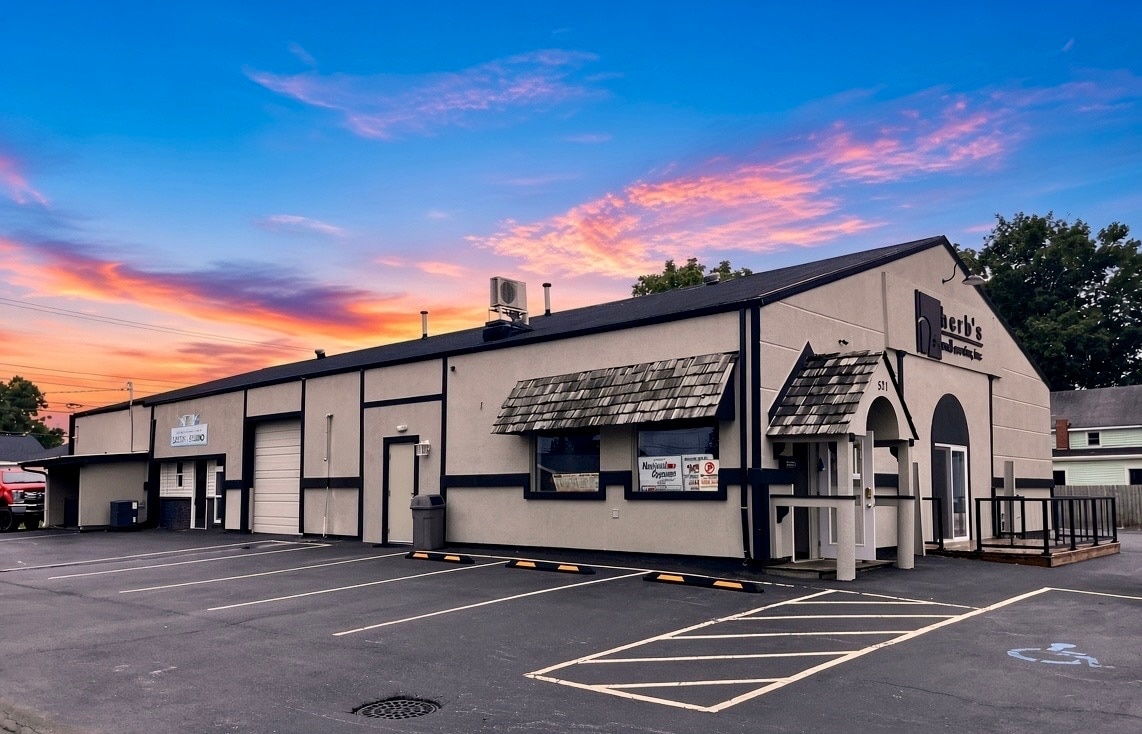 521 E Marion St, Mishawaka, IN for Sale