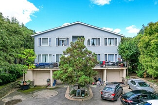 New Rochelle, NY Apartments - 147-149 Meadow Ln