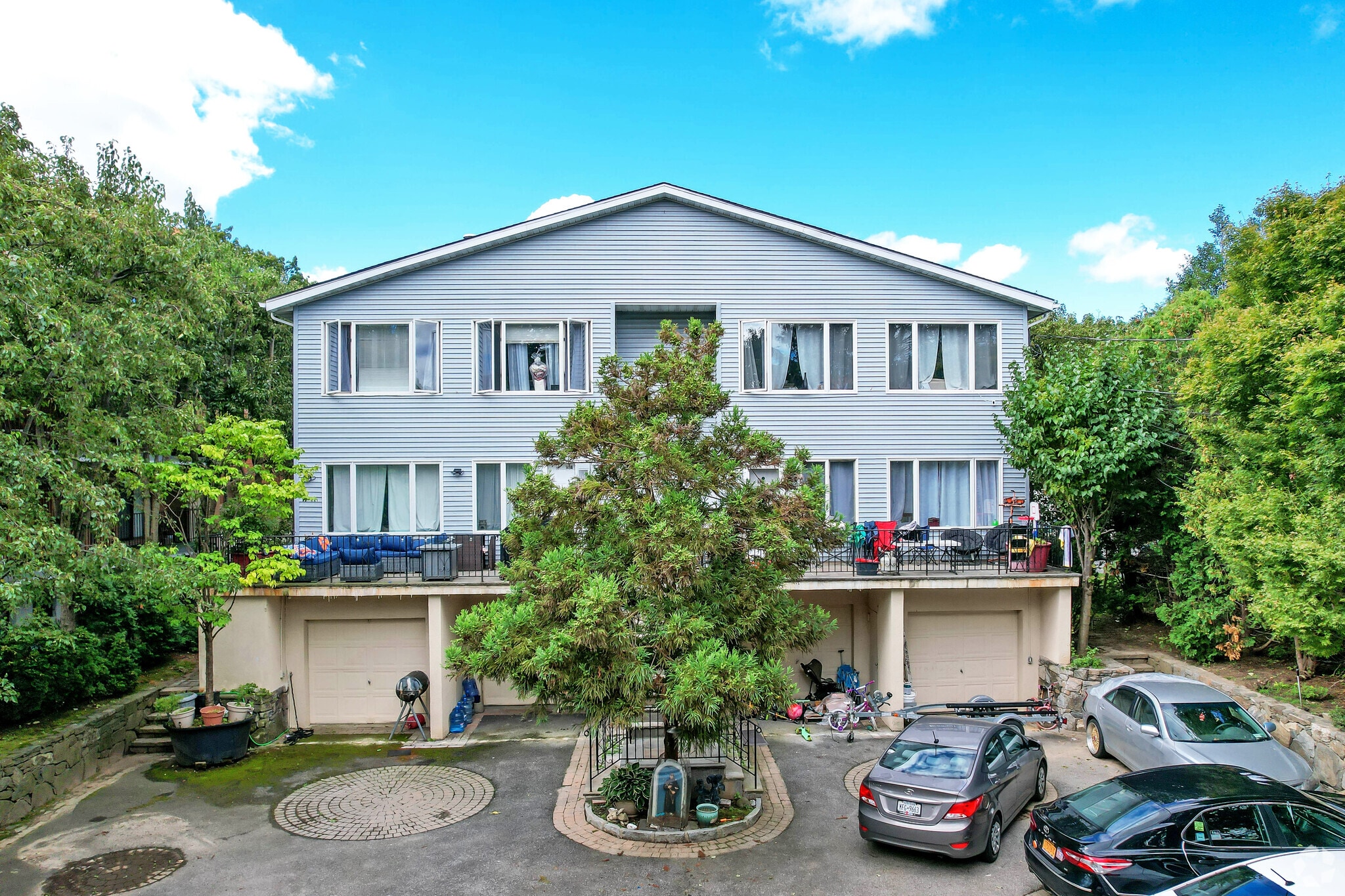 147-149 Meadow Ln, New Rochelle, NY for Sale