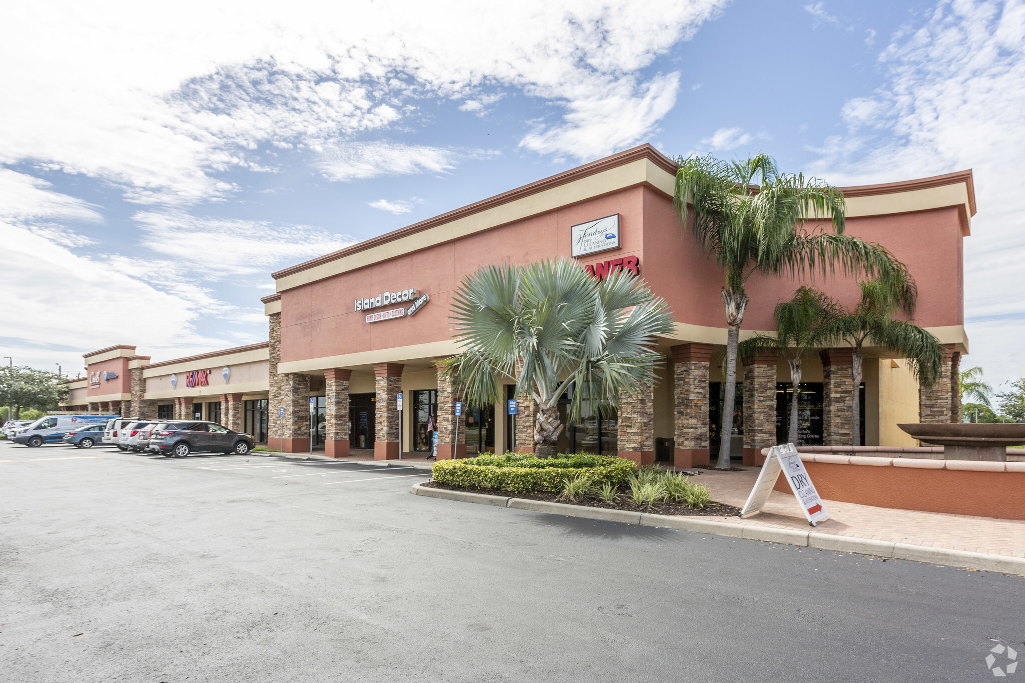 814 SW Pine Island Rd, Cape Coral, FL for Rent
