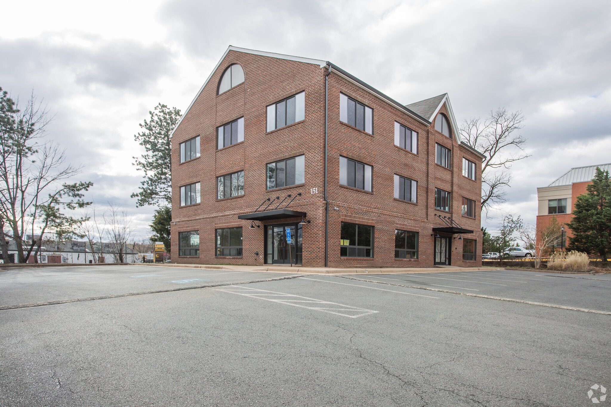 151 Spring St, Herndon, VA for Rent