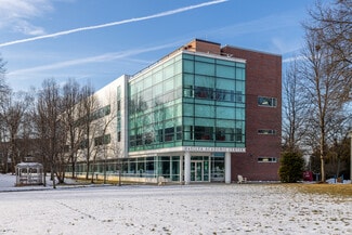 Staten Island, NY Schools - 300 Howard Ave