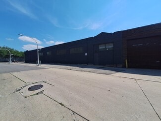 Chicago, IL Industrial - 740 N Albany Ave