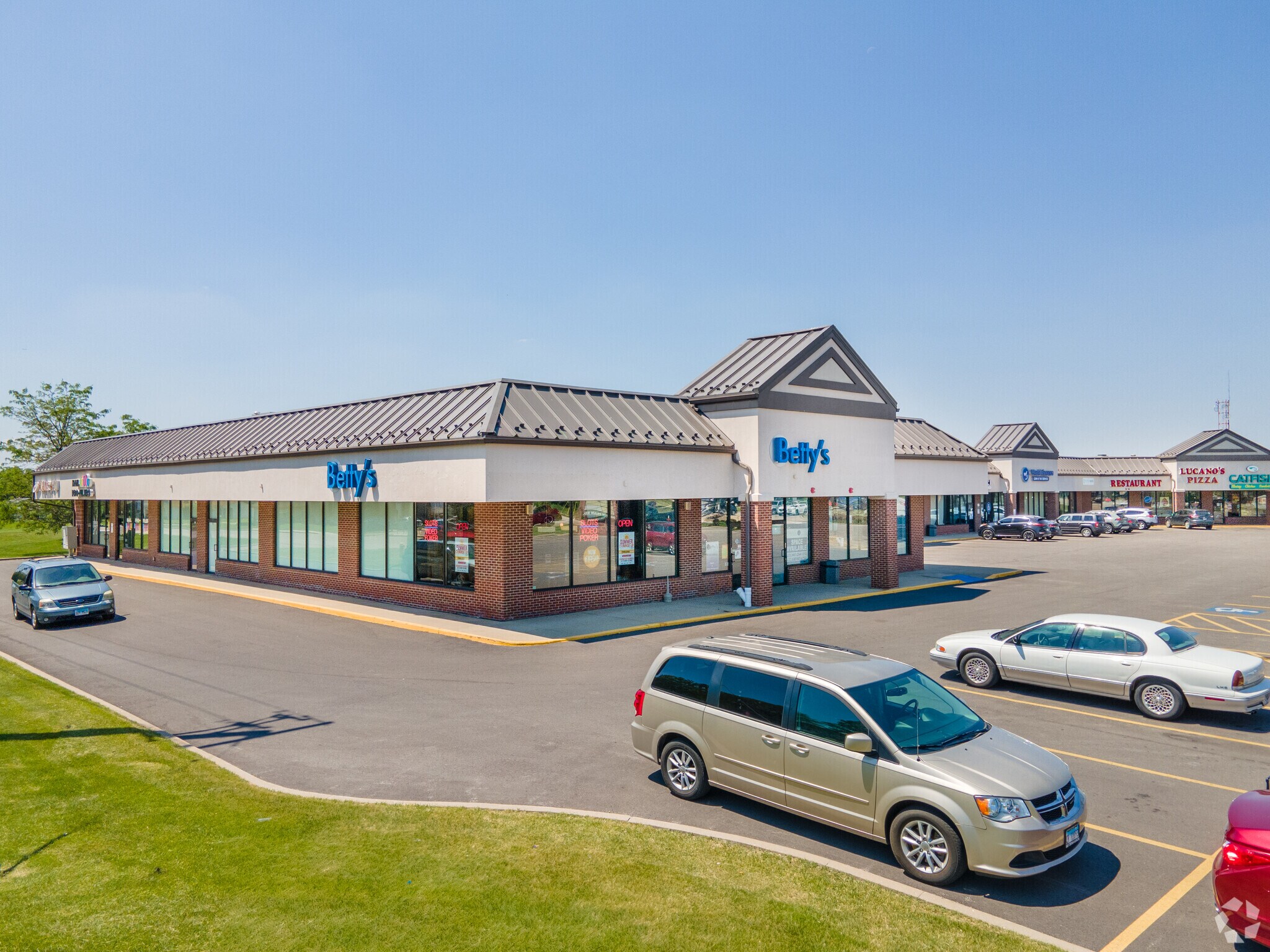 2400 Caton Farm Rd, Crest Hill, IL for Rent