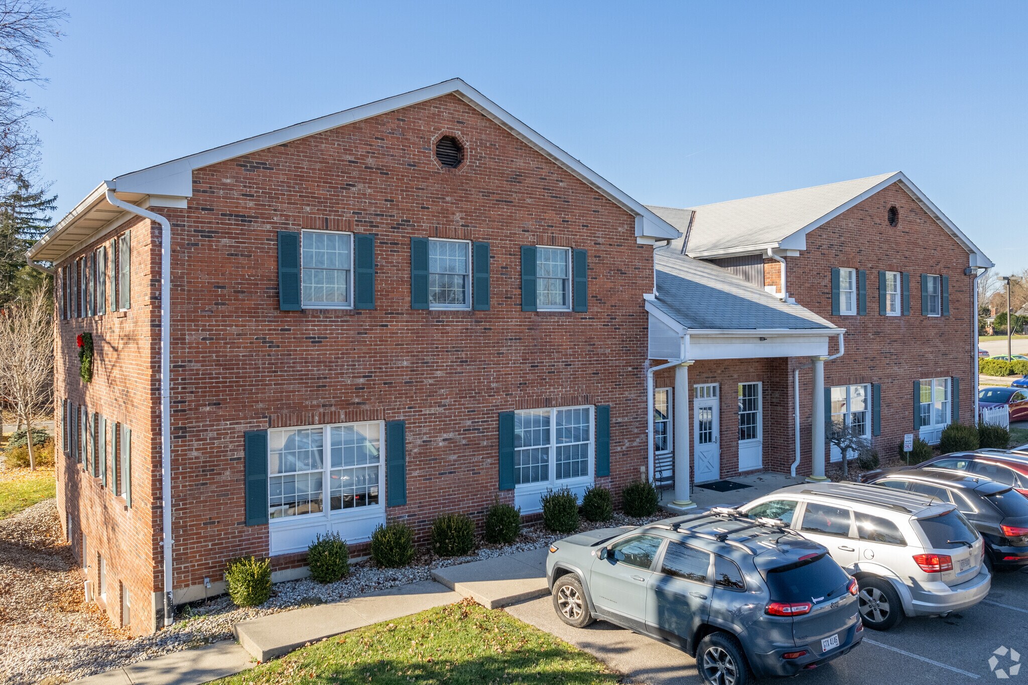 7800 Cooper Rd, Montgomery, OH for Rent