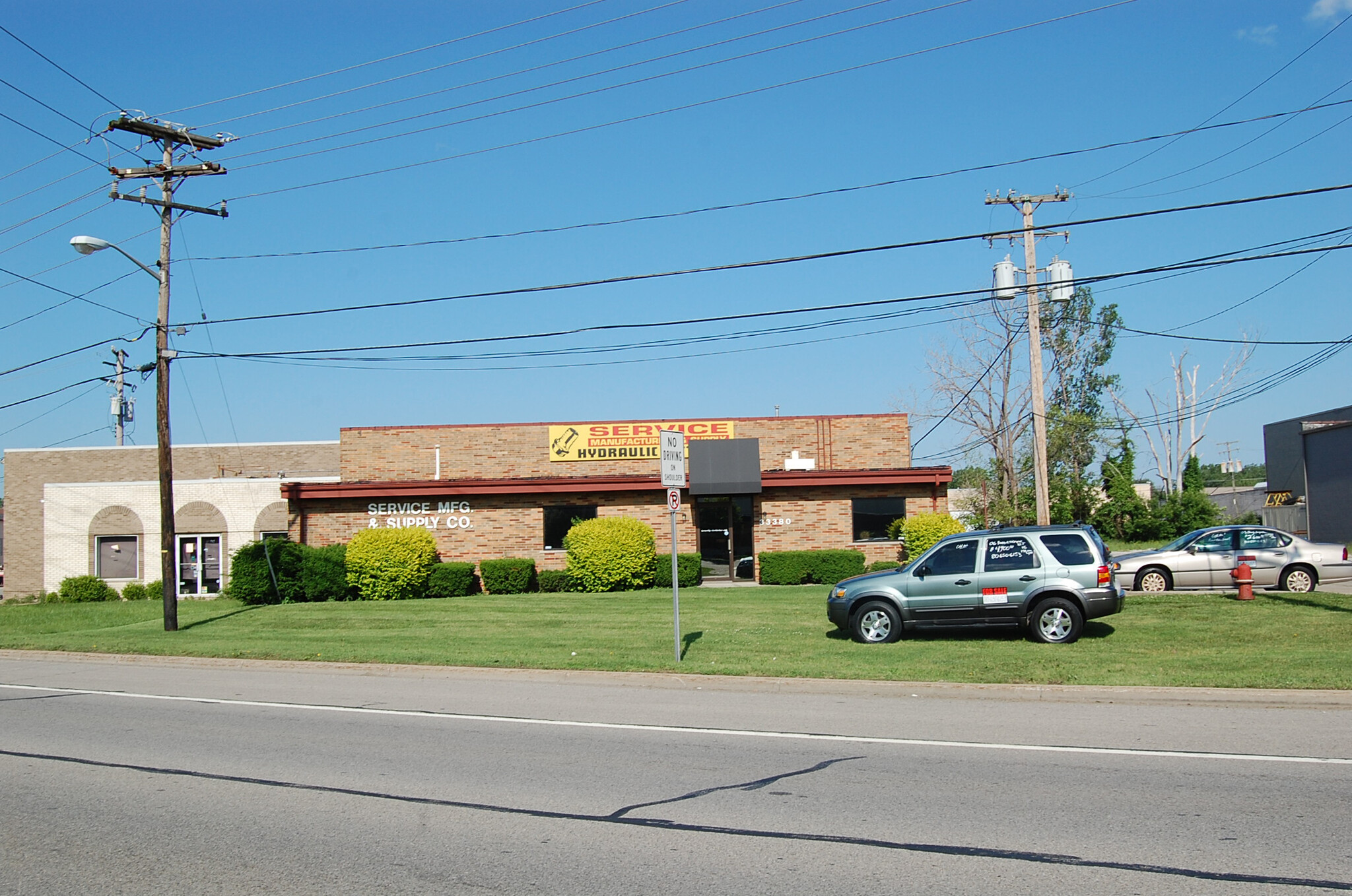 33380-33386 Groesbeck Hwy, Fraser, MI for Sale