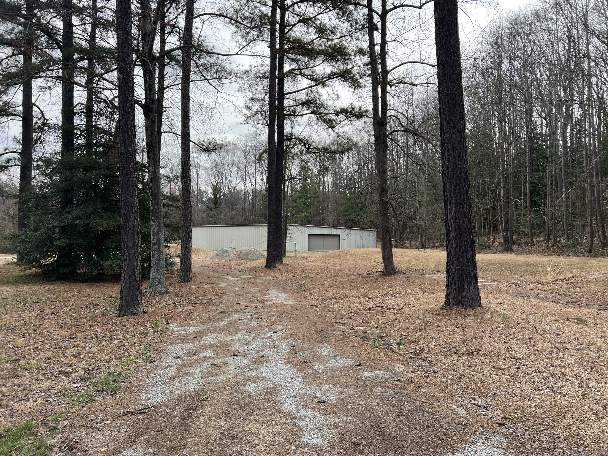 11949 Hogans Aly, Chester, VA for Sale