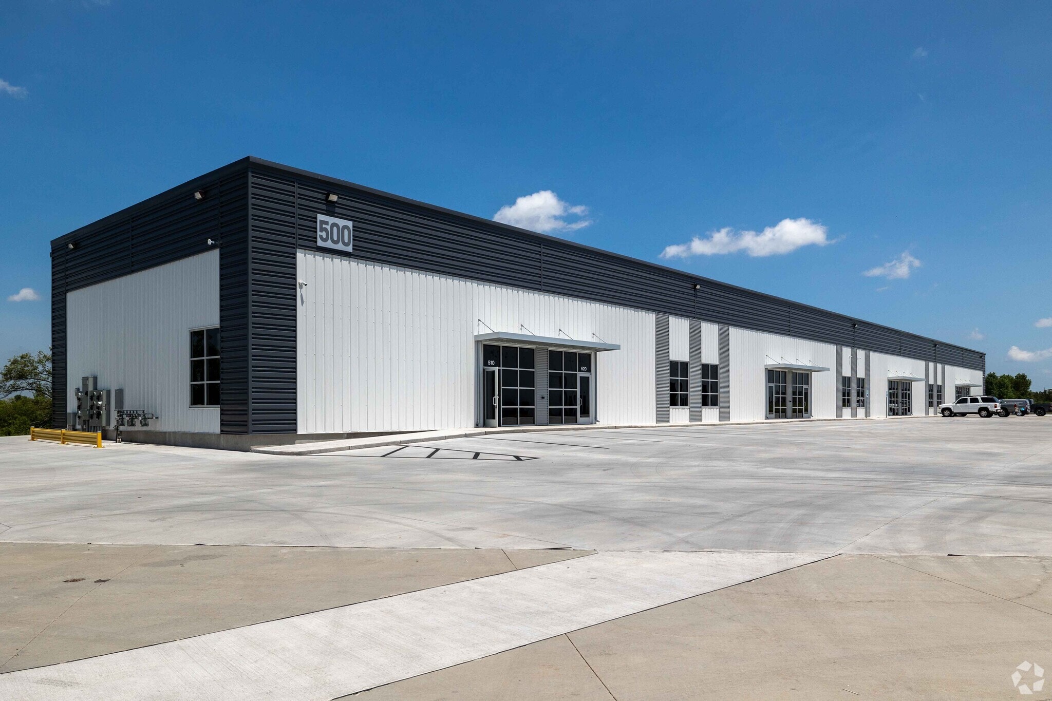9000 E. 46th N. St, Bel Aire, KS for Rent