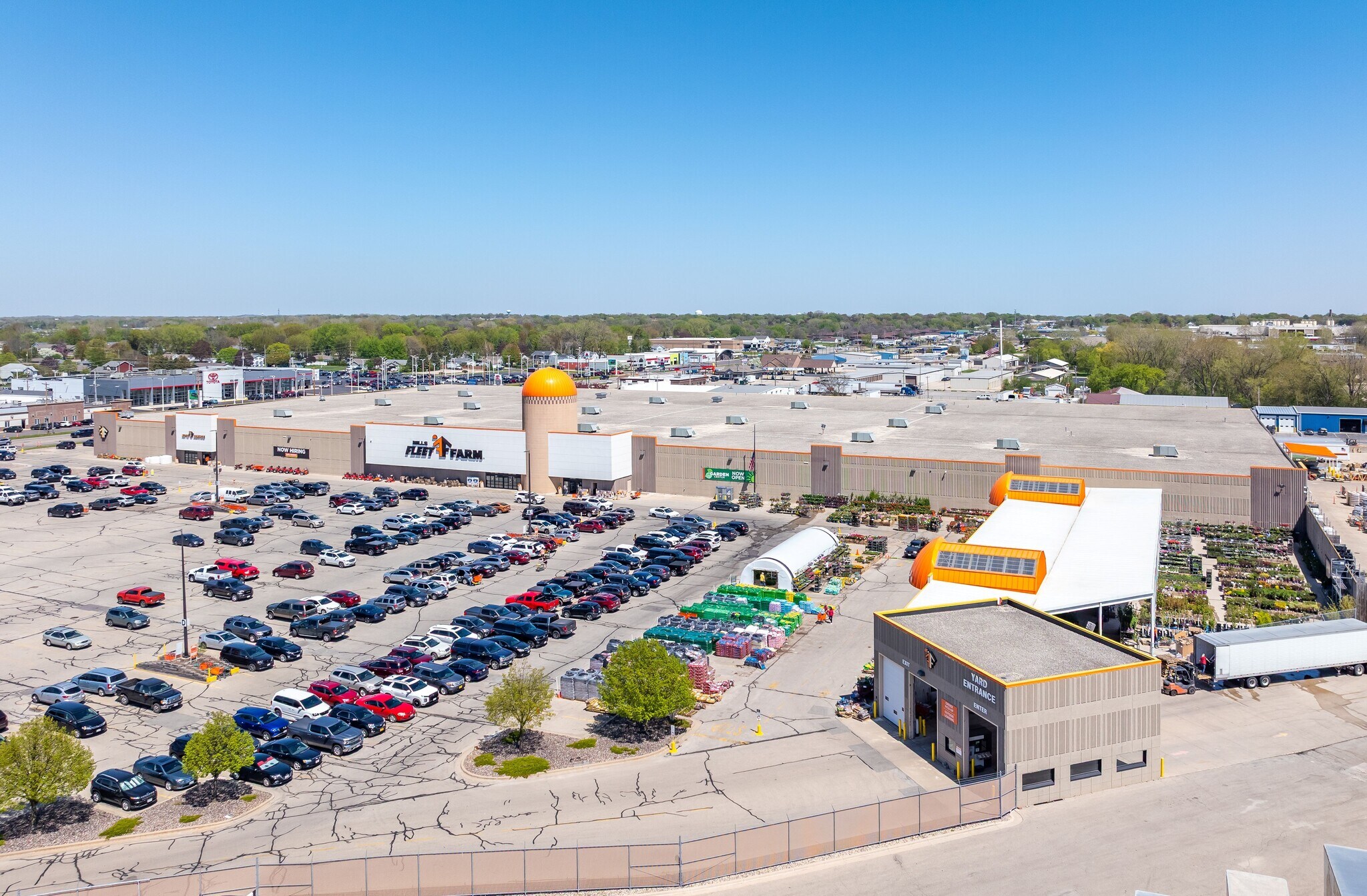 310 50th Ave W, Alexandria, MN for Sale
