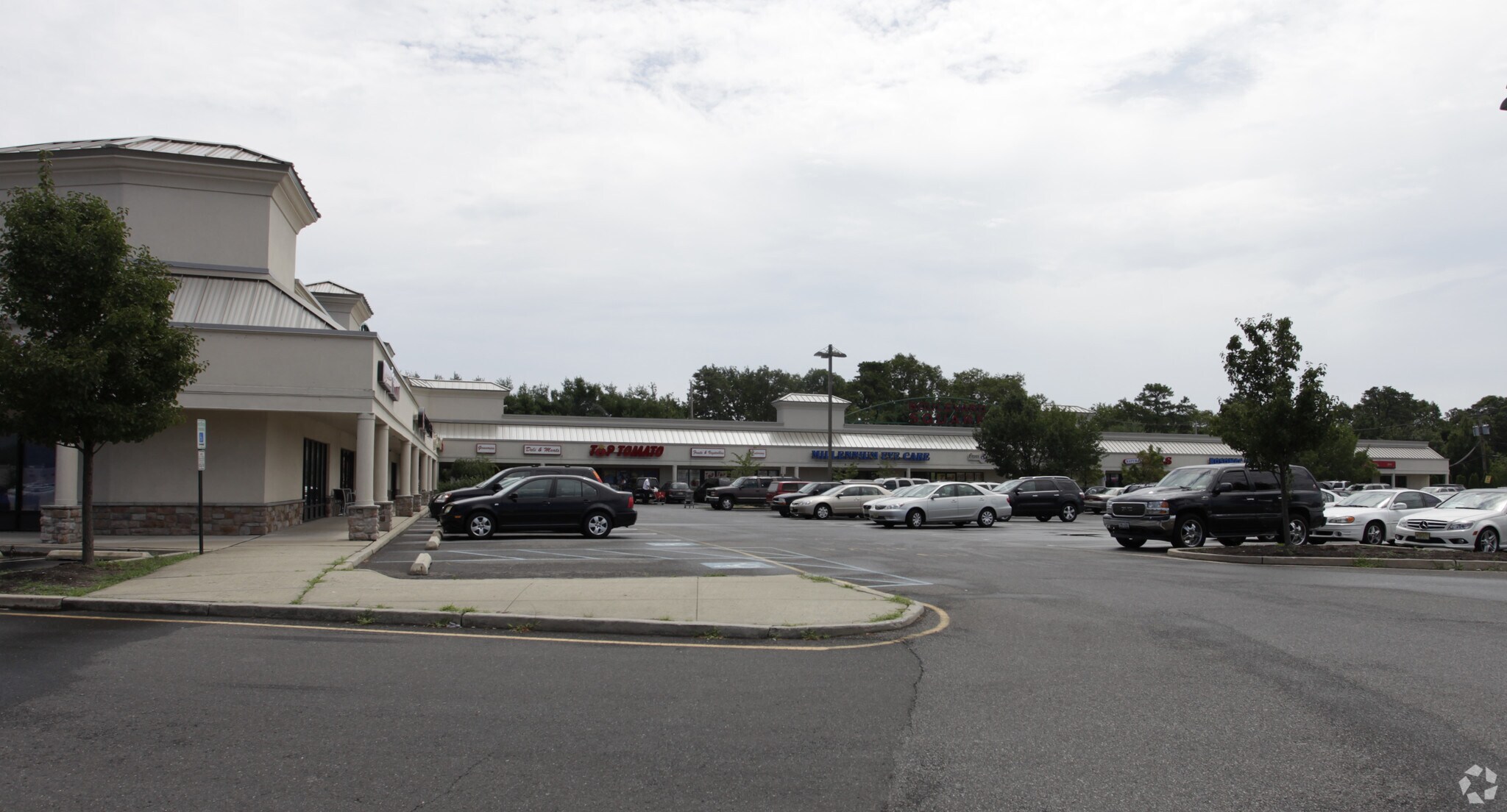 515 Brick Blvd Brick, NJ 08723 Shopping Center Property for Lease on