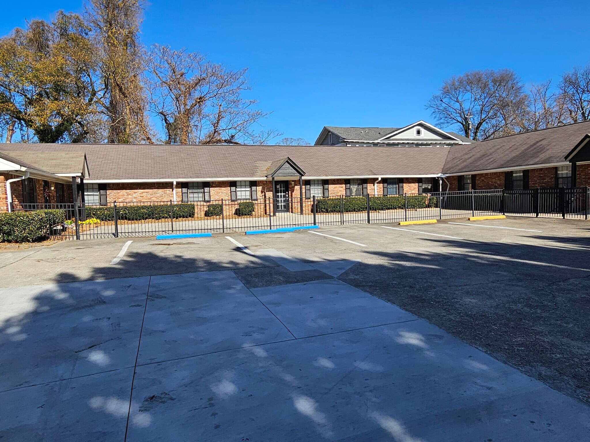 601 Coleman St, Atlanta, GA for Sale