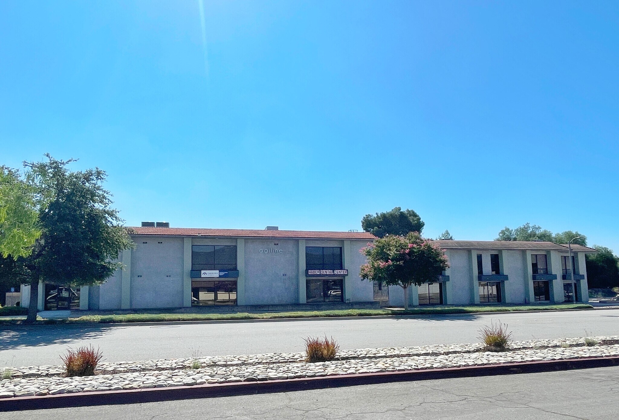 420 W Baseline Rd, Glendora, CA for Rent