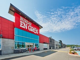 Québec, QC Retail - 4605 Boul de l'Auvergne
