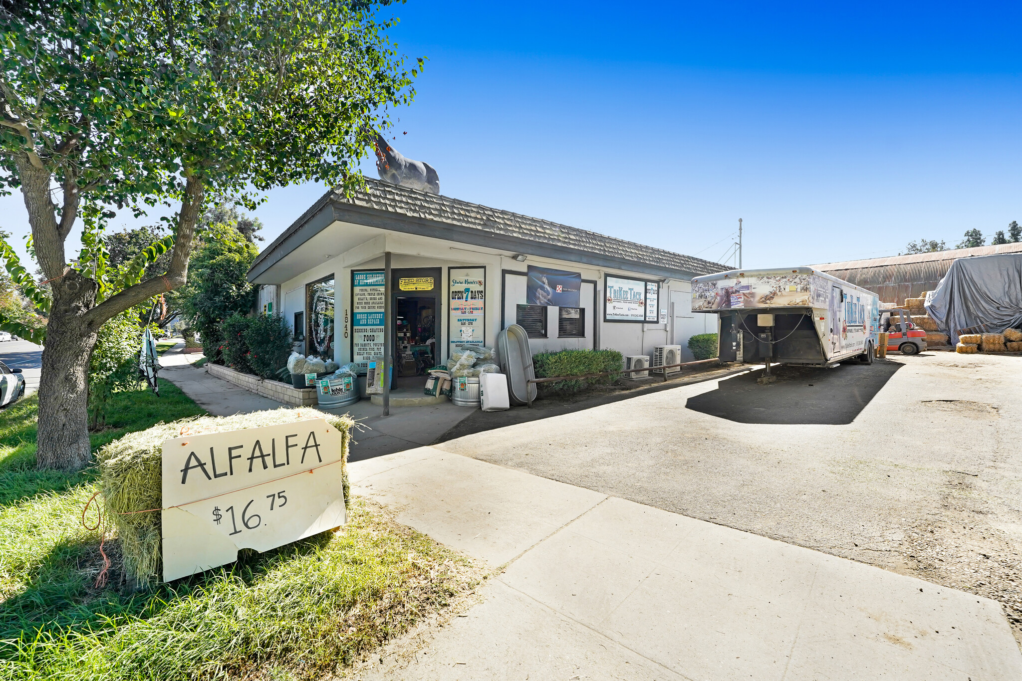 1840 Riverside Dr, Glendale, CA for Sale