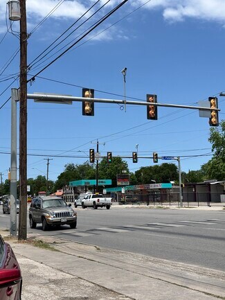 San Antonio, TX undefined - 607 S General McMullen Dr