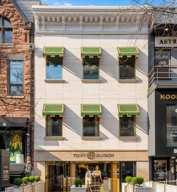 45 E Oak St, Chicago, IL for Rent