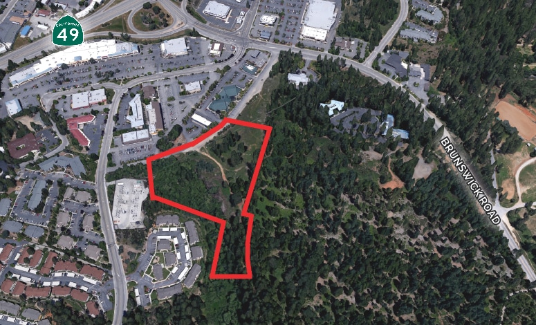961 Plaza Dr, Grass Valley, CA for Sale