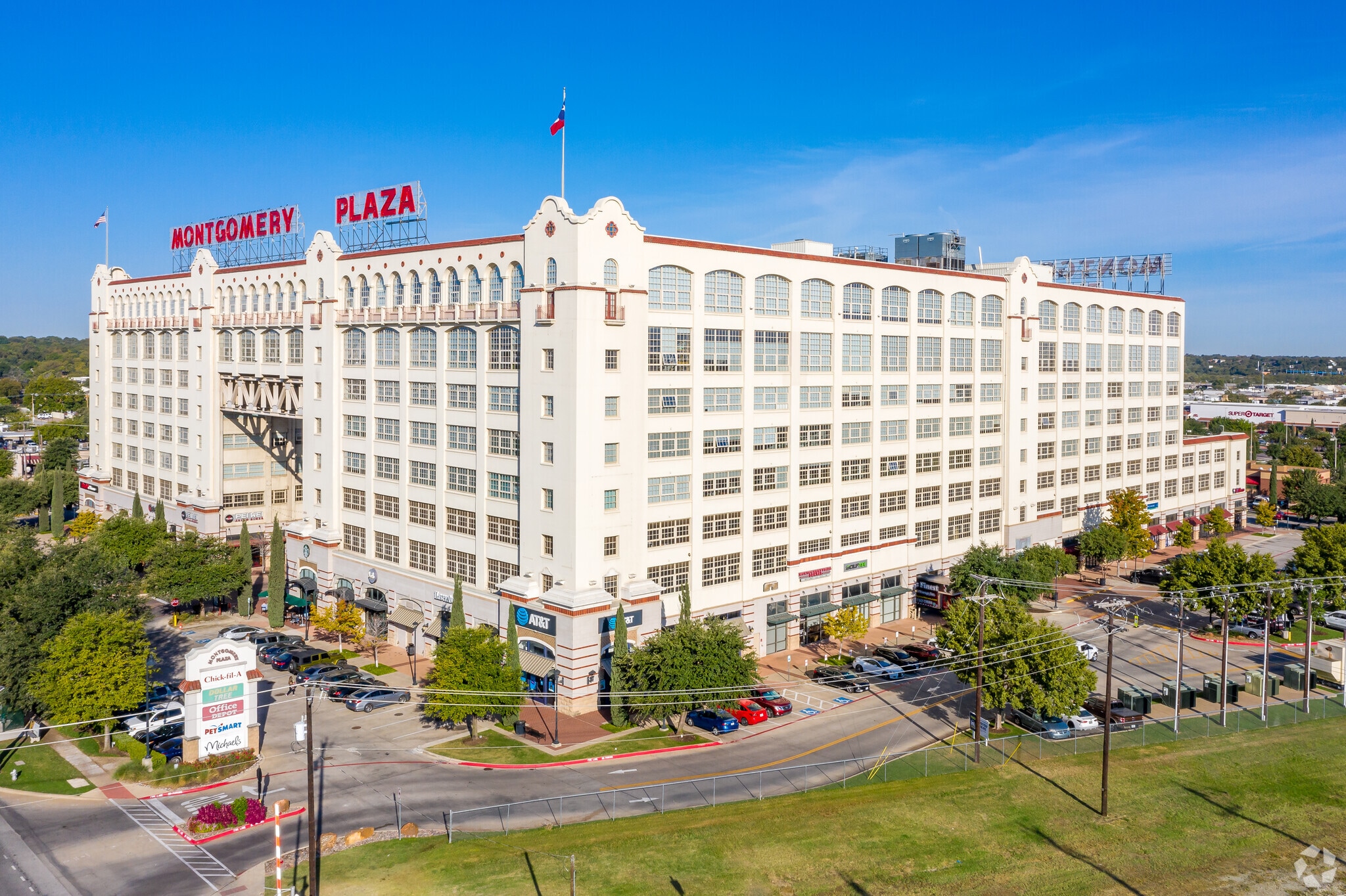 2600 W 7th St, Fort Worth, TX for Rent