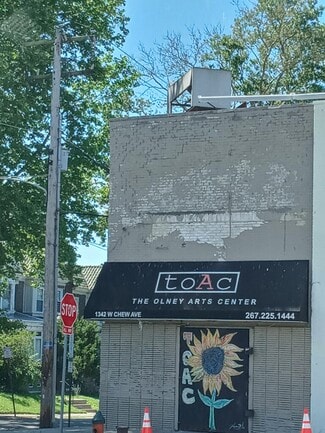 Philadelphia, PA Retail - 1342B W Chew St