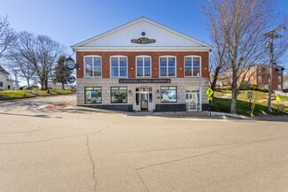 Boothbay Harbor, ME Freestanding - 4 Townsend Ave