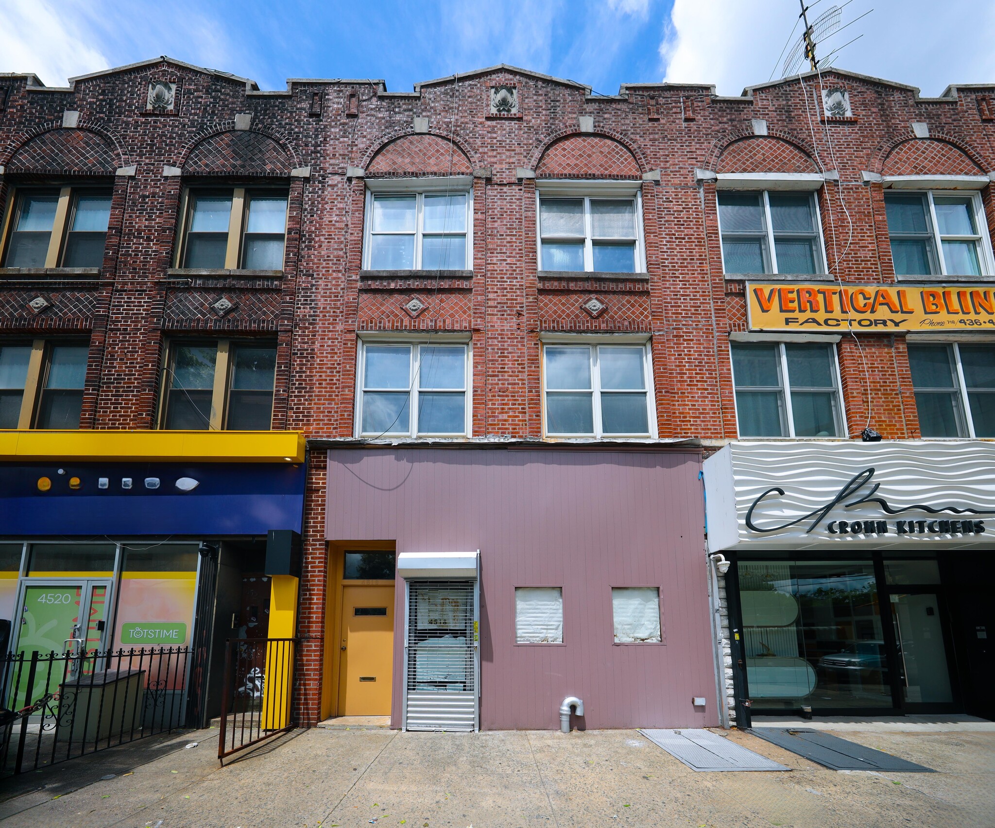 4518 11th Ave, Brooklyn, NY for Sale
