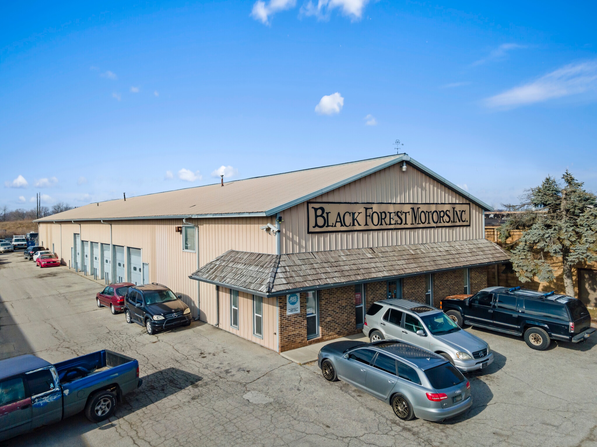 3520 N Shadeland Ave, Indianapolis, IN for Sale