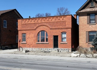 Bradford West Gwillimbury, ON Office/Residential - 61 Holland Crt