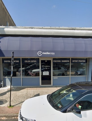 Media, PA Retail - 31 E State St