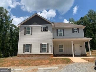 Madison, GA Apartments - 1561 Bostwick Hwy