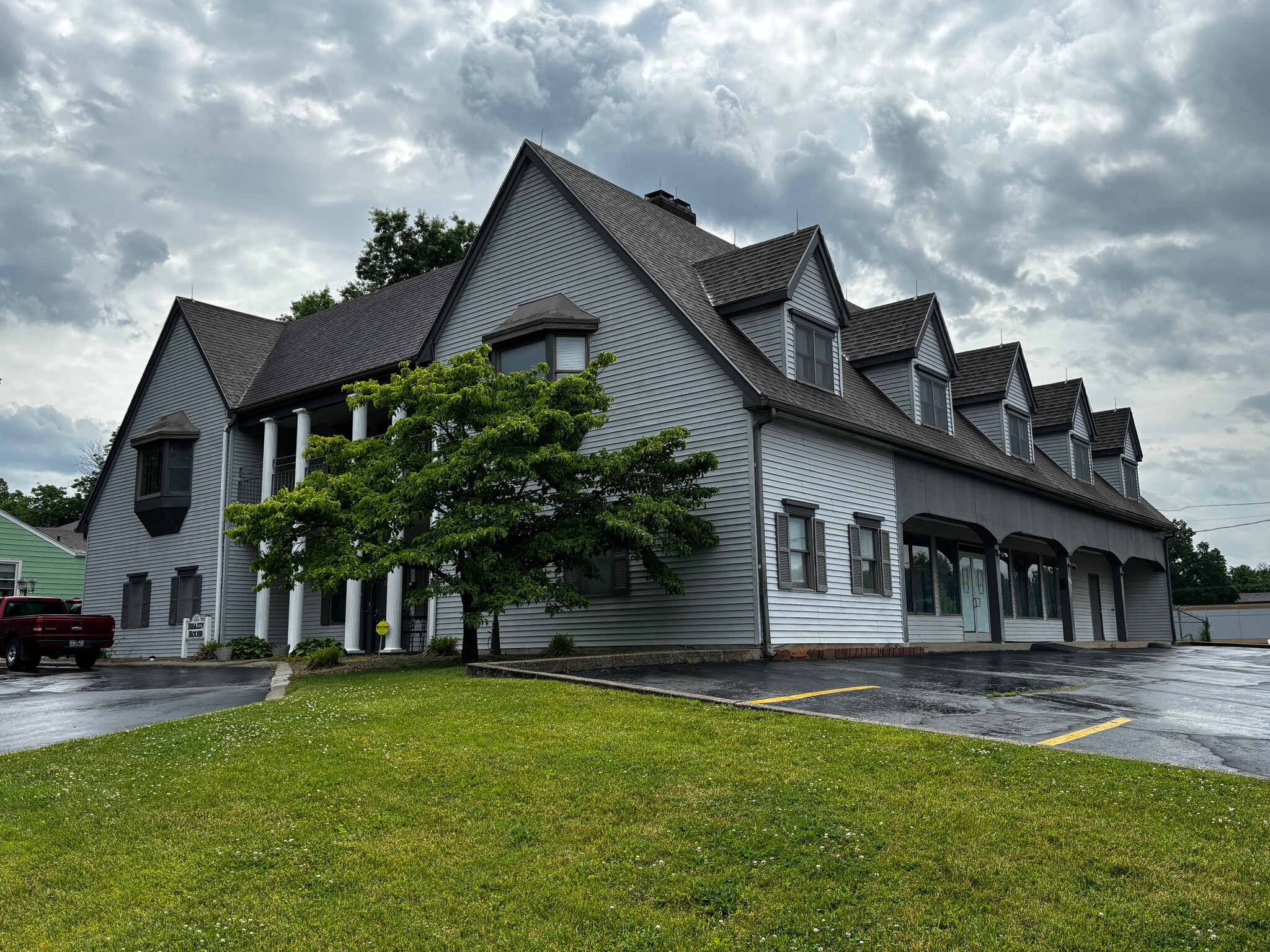 205 Grandview Dr, Frankfort, KY for Sale