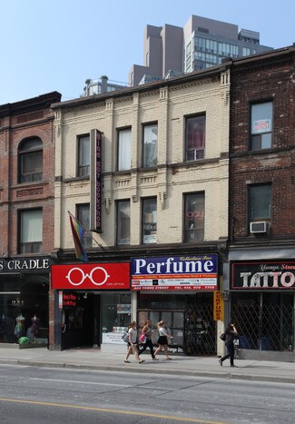 Toronto, ON Storefront Retail/Residential - 598-600 Yonge St Toronto, ON Storefront Retail/Residential - 598-600 Yonge St
