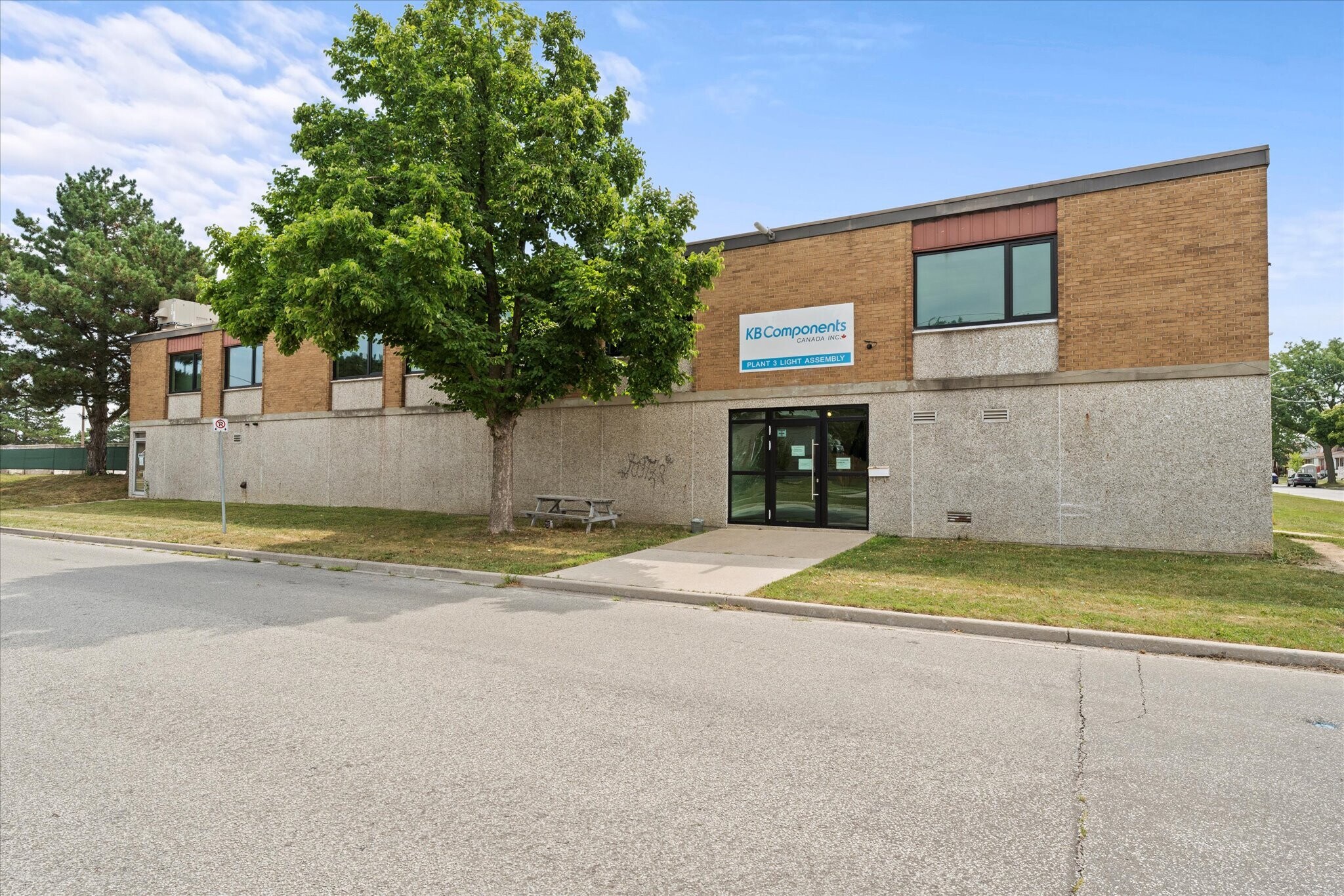1701 Shepherd, Windsor, ON for Rent