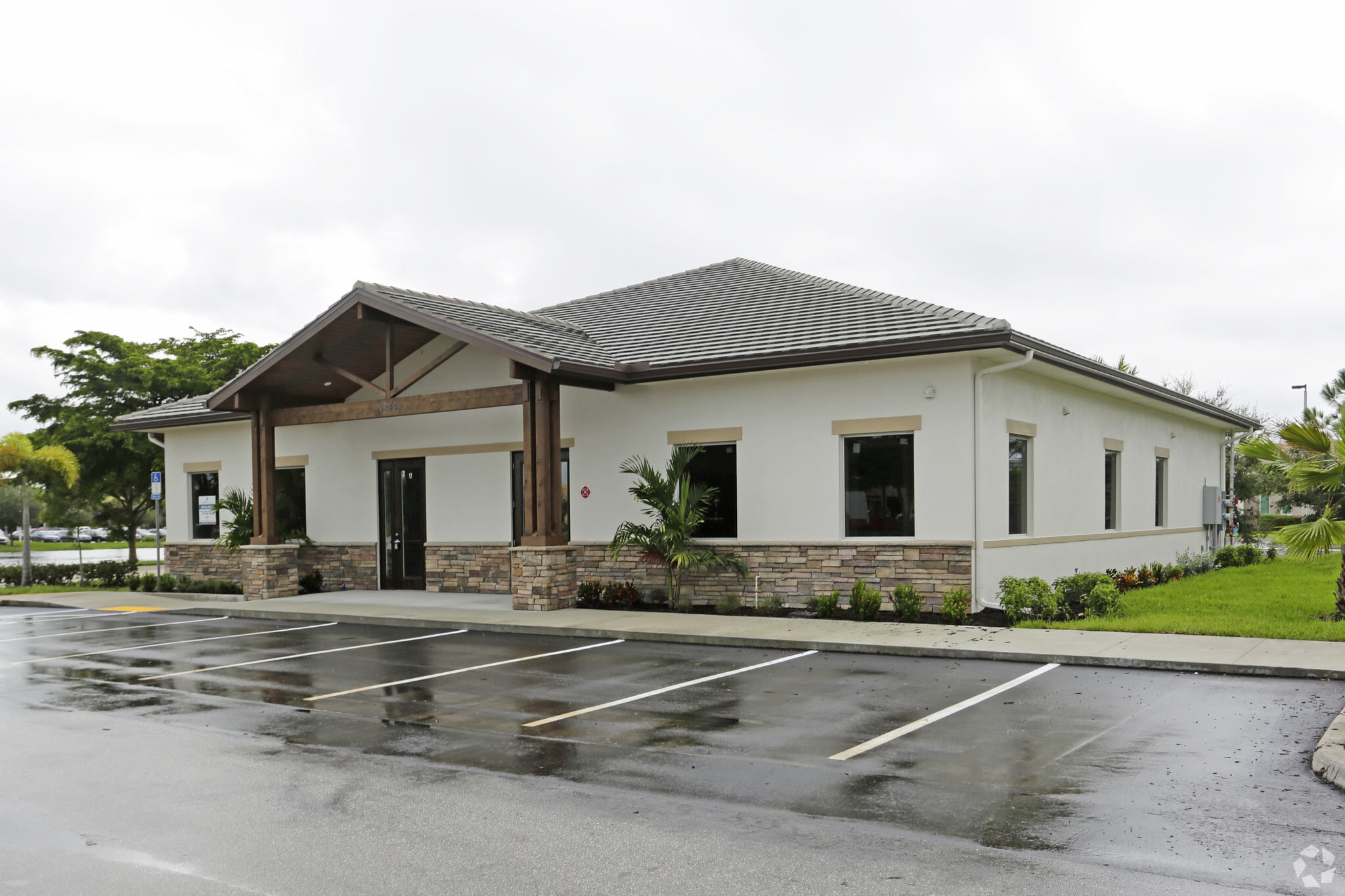6846 International Center Blvd, Fort Myers, FL for Rent