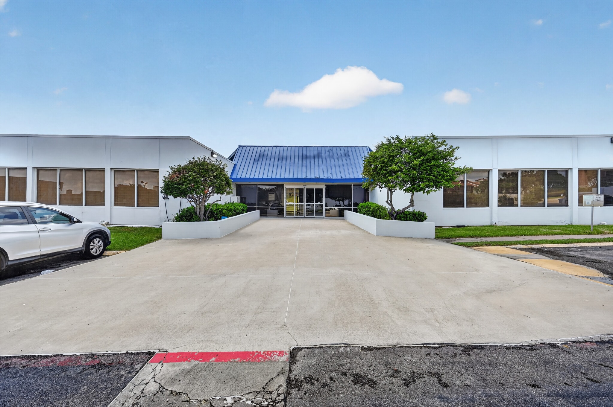 1404 W Walnut Hill Ln, Irving, TX for Rent