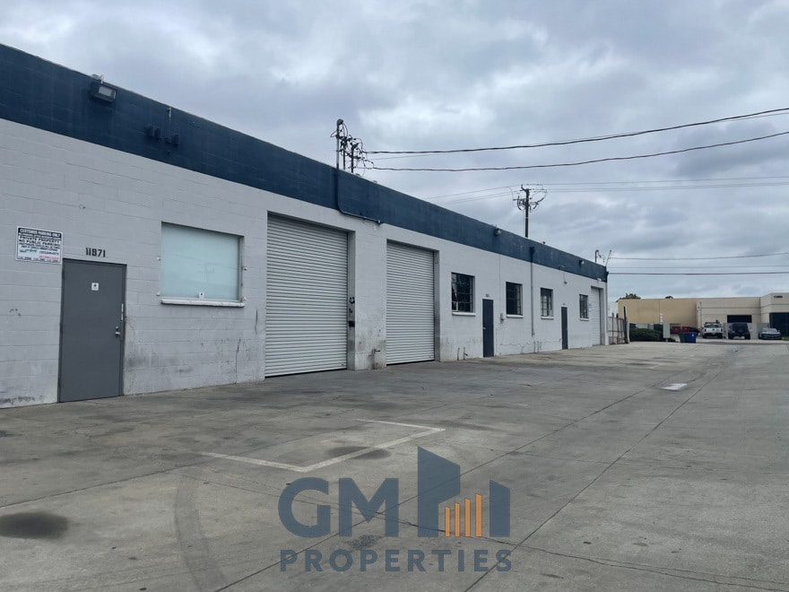 11971 Rivera Rd, Santa Fe Springs, CA for Rent