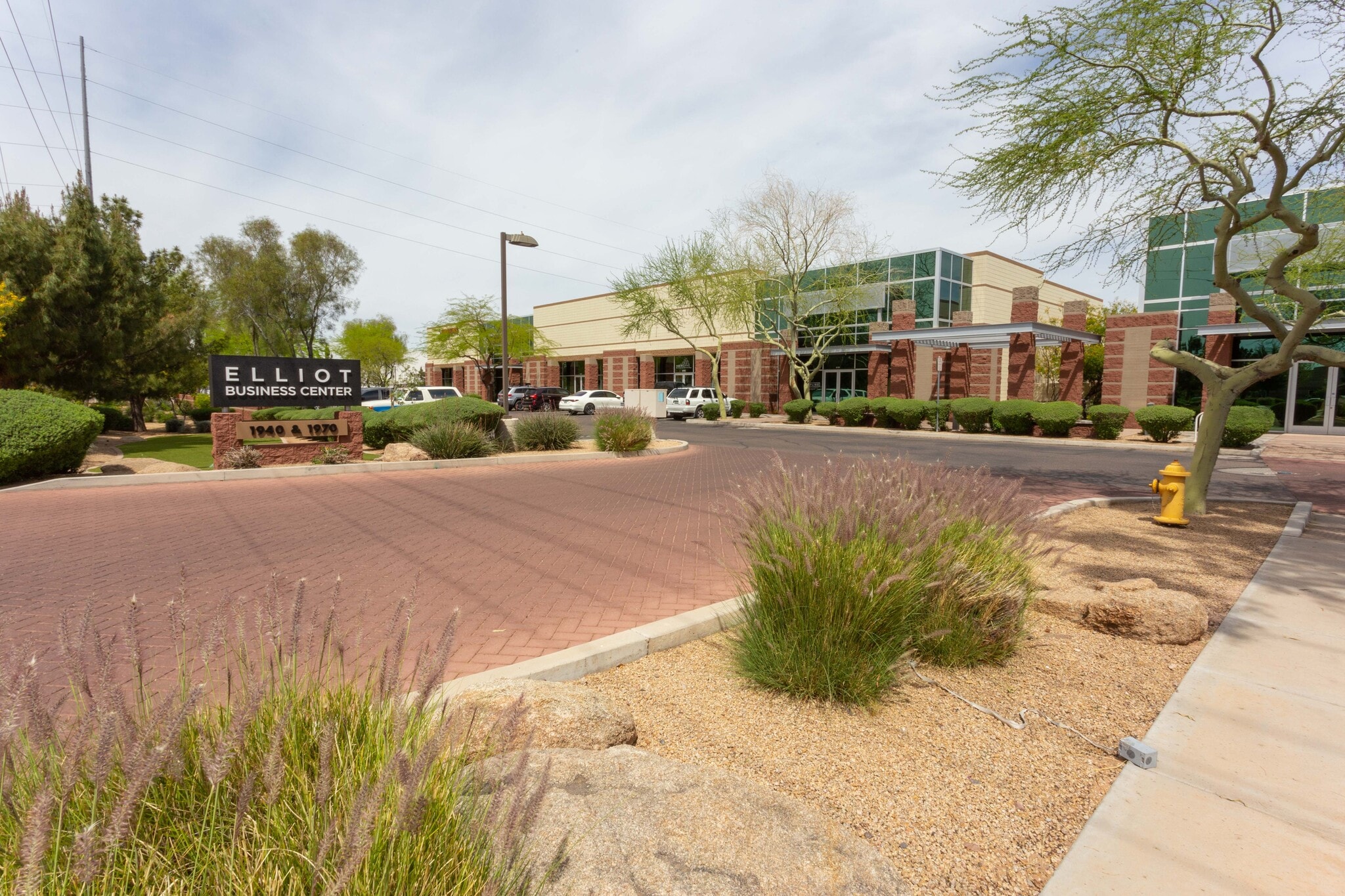 1940 W Elliot Rd, Gilbert, AZ for Rent
