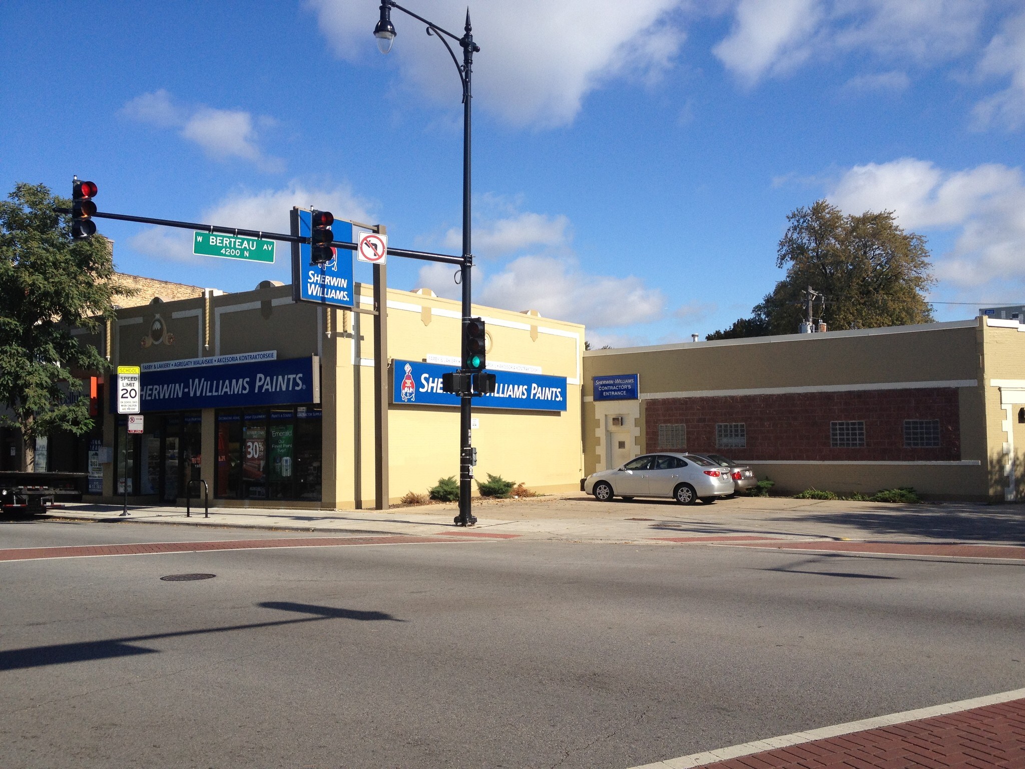 4201-4203 N Milwaukee Ave, Chicago, IL for Rent