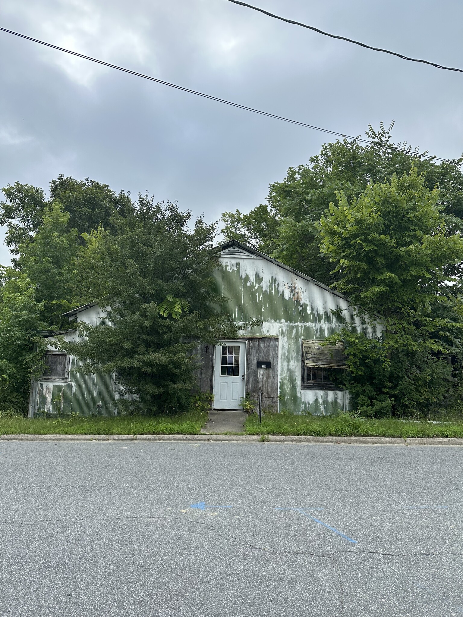 111 Myrtle St, Thomasville, NC for Sale